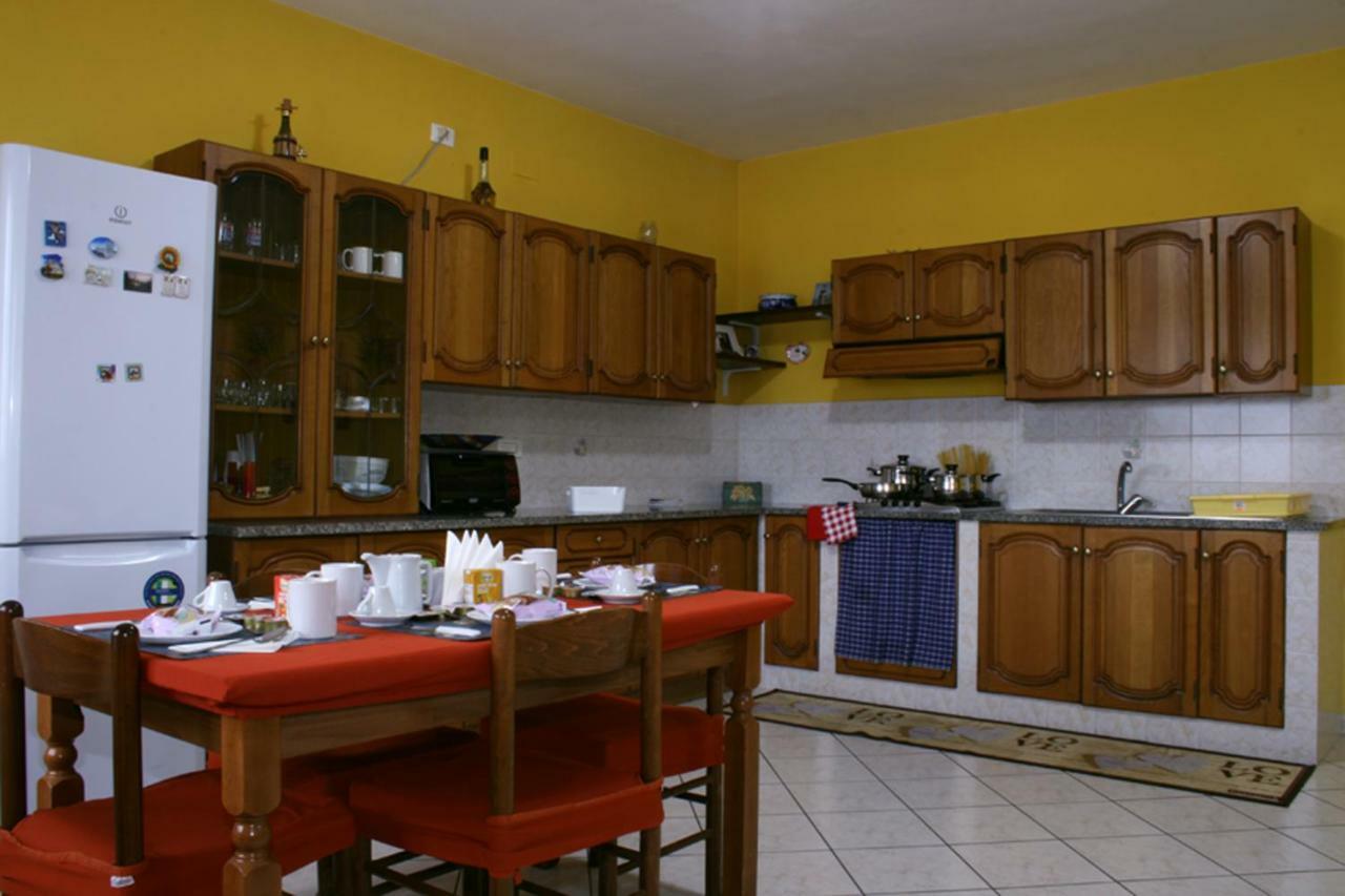 شقة La Casa Del Gelso Fiorito إبولي المظهر الخارجي الصورة